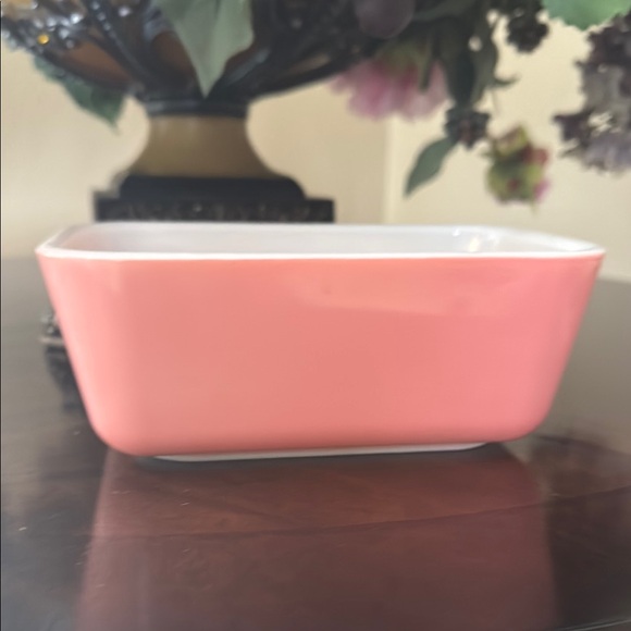Pyrex Pink Rectangular baking Dish - Picture 9 of 13